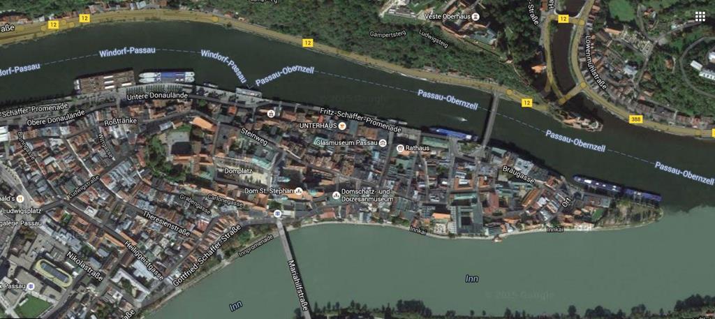 Satellitenbild Passau: Zusammenfluss der verschiedenfarbigen Flüsse Inn, Donau und Ilz